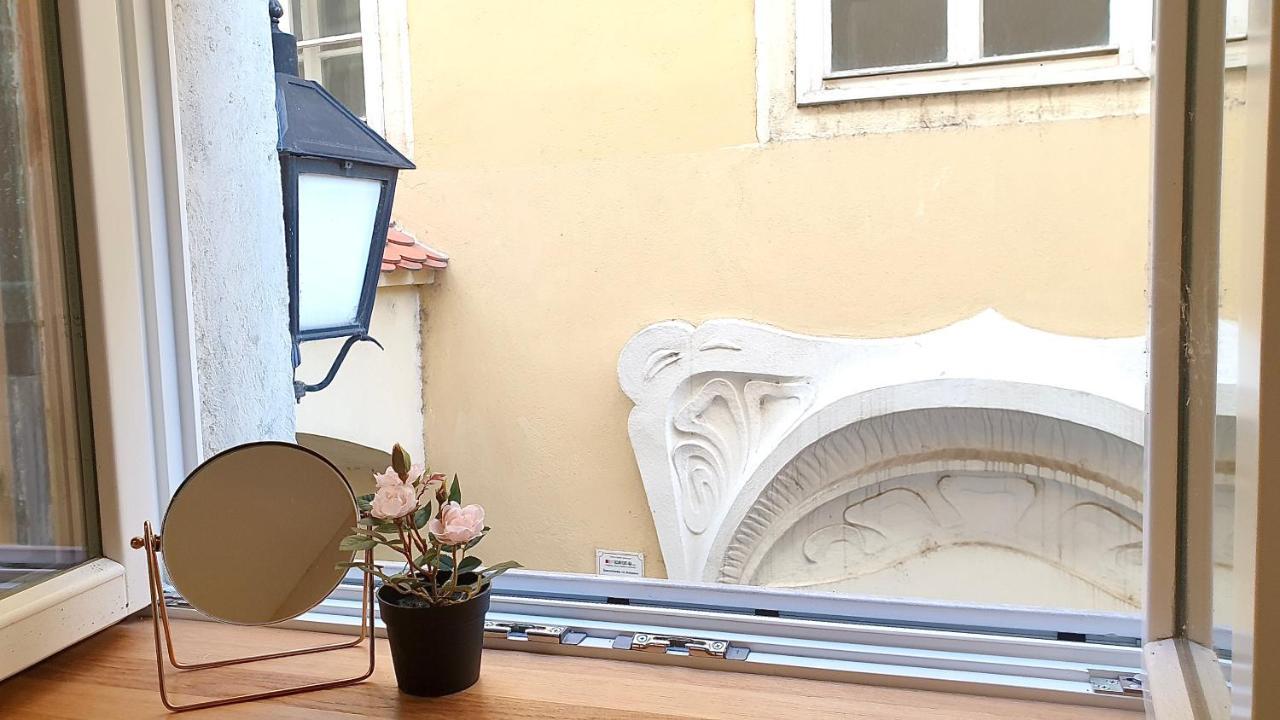 New Design & High Standard Apt From 16Th Century In Old Town-Free Parking Pressburg Exterior foto